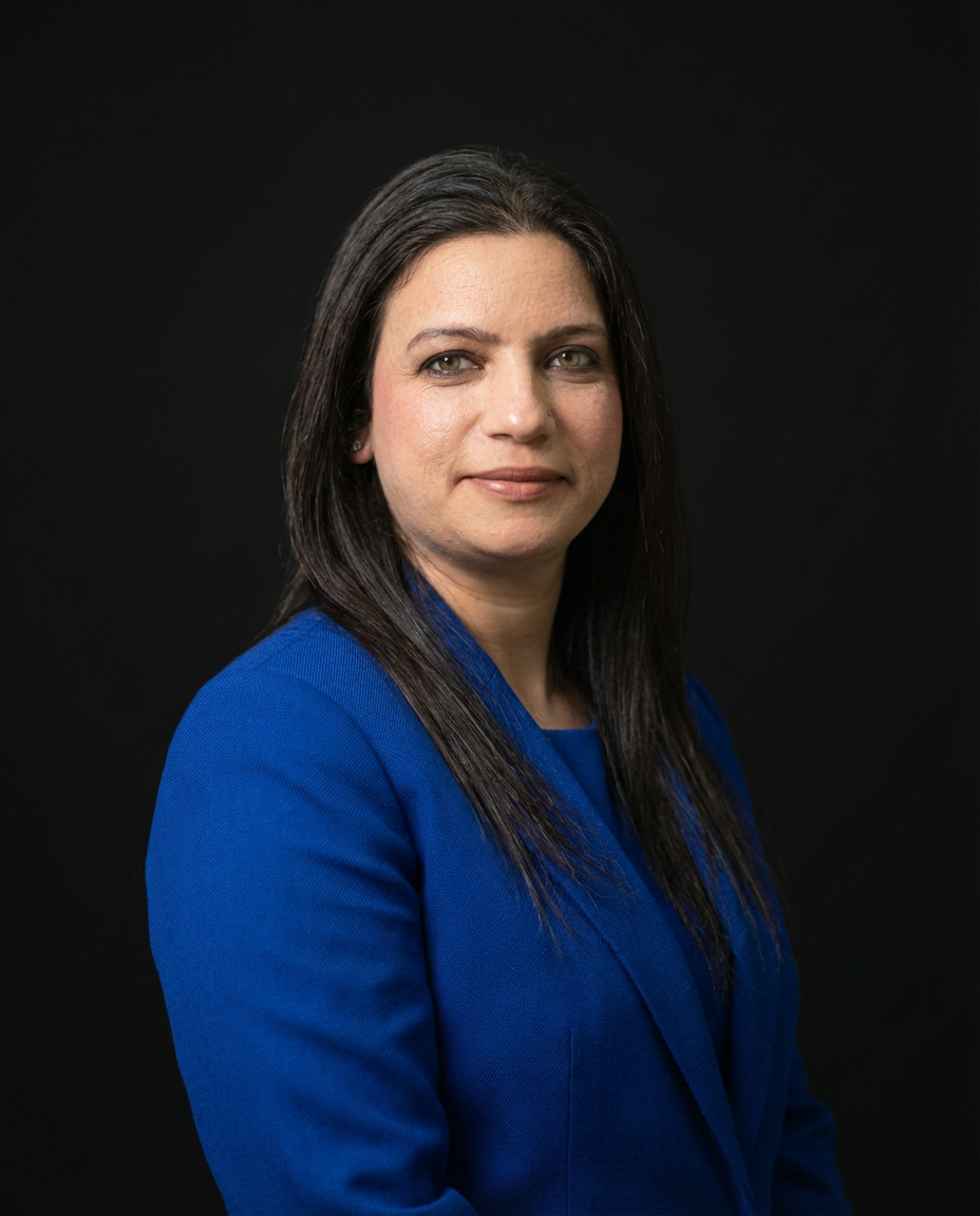 Dr. Tanuja Bahl